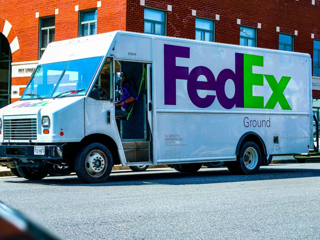 FedEx Express España da la bienvenida a sus primeros vehículos eléctricos