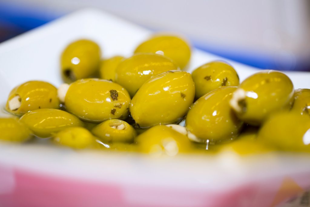 Aceitunas: un aperitivo saludable con múltiples beneficios nutricionales