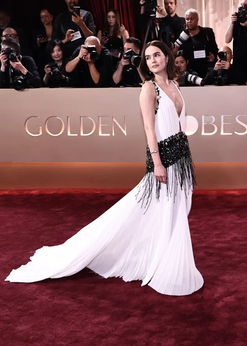Globos de Oro 2026: Zoey Deutch